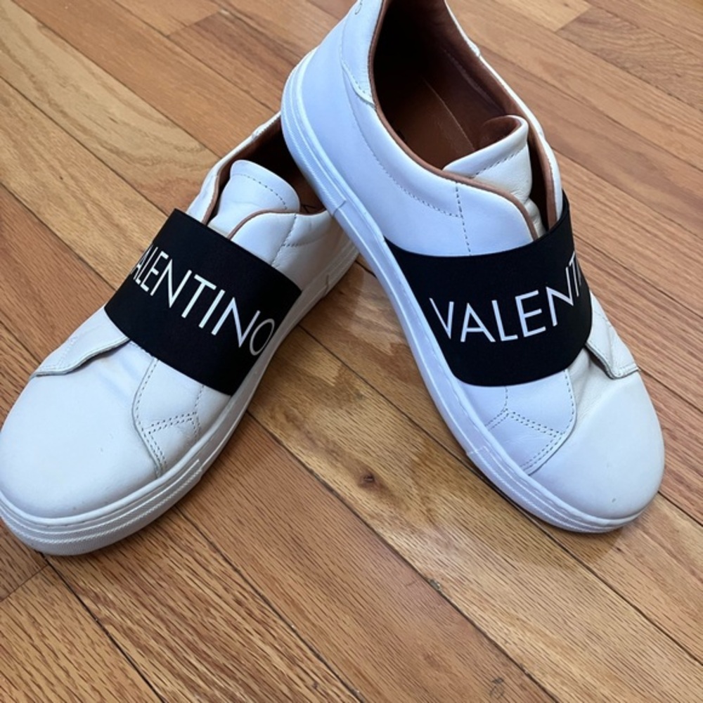 Valentino White Slip On Sneakers Black Logo Band Made In Italy Size 38 Designer